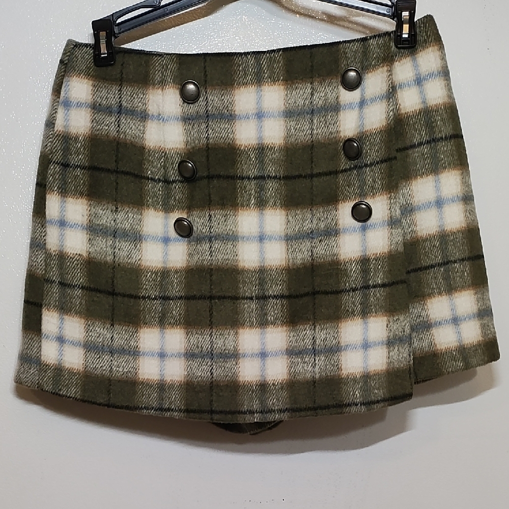Forever 21 Green Tan Mini Skirt Skort Casual